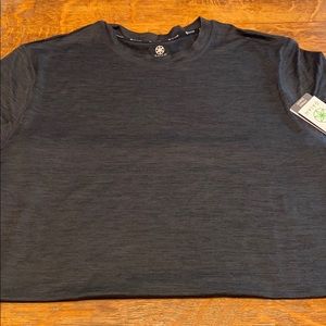 Men’s Gaiam Workout Shirt XL Slim NWT